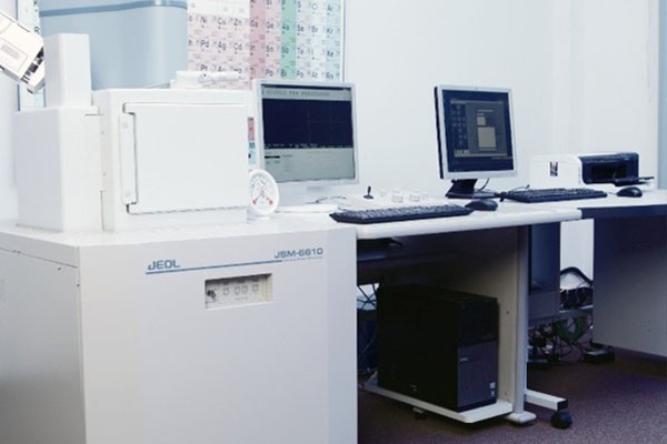 扫描电镜及能谱仪